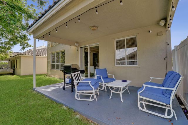 5884 N Plum Bay Parkway, Tamarac, FL 33321