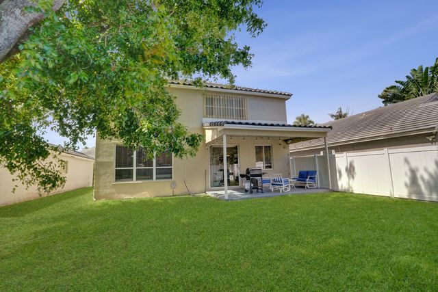 5884 N Plum Bay Parkway, Tamarac, FL 33321