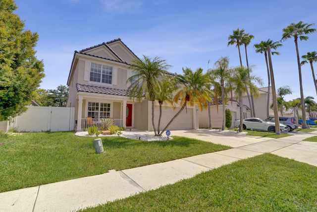 5884 N Plum Bay Parkway, Tamarac, FL 33321
