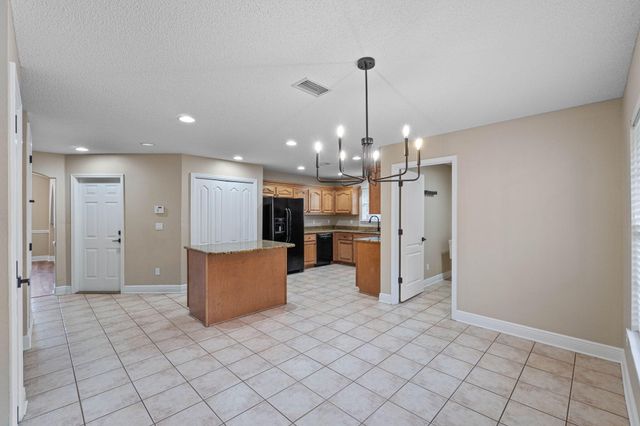 5284 Woodlake Trace, Gulf Breeze, FL 32563
