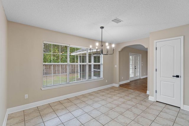 5284 Woodlake Trace, Gulf Breeze, FL 32563
