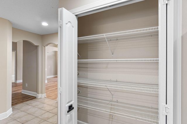 5284 Woodlake Trace, Gulf Breeze, FL 32563