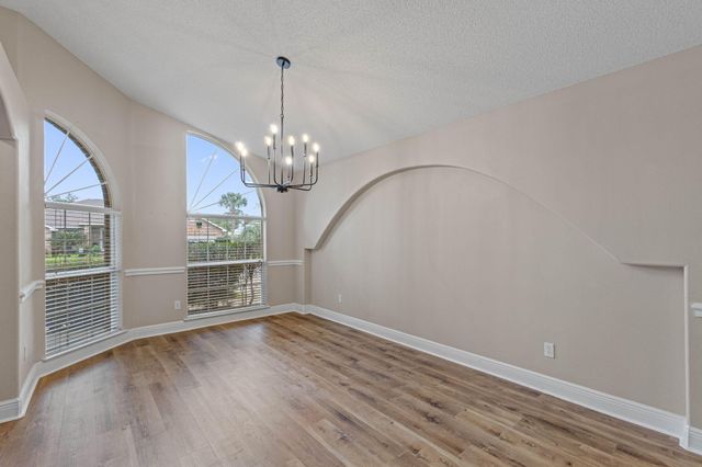 5284 Woodlake Trace, Gulf Breeze, FL 32563