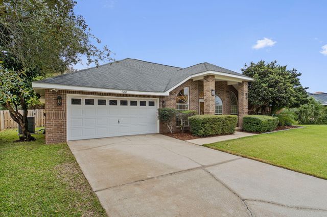 5284 Woodlake Trace, Gulf Breeze, FL 32563