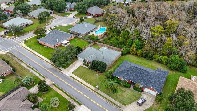 5284 Woodlake Trace, Gulf Breeze, FL 32563