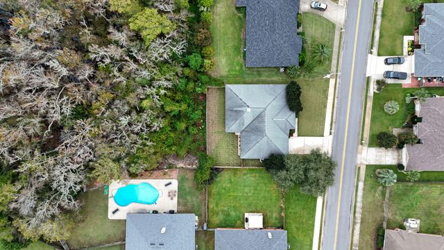 5284 Woodlake Trace, Gulf Breeze, FL 32563