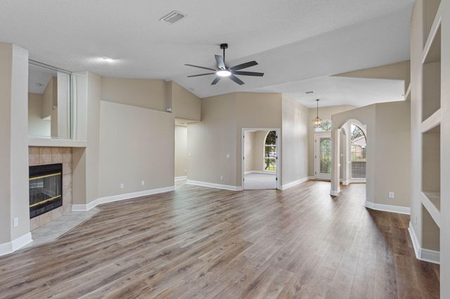 5284 Woodlake Trace, Gulf Breeze, FL 32563