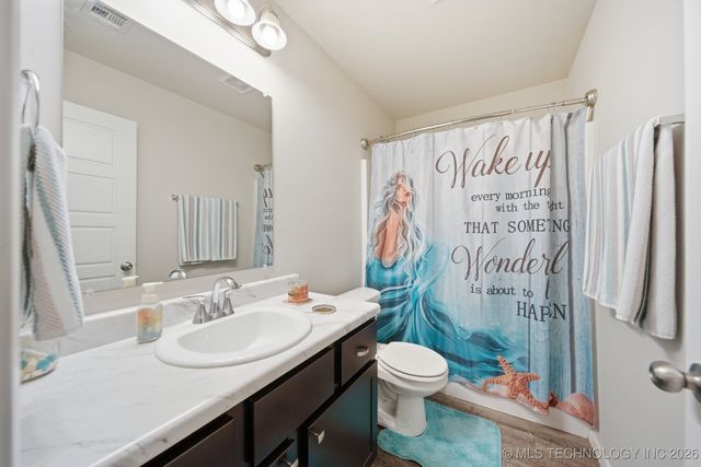 7320 E 141st Street North, Collinsville, OK 74021