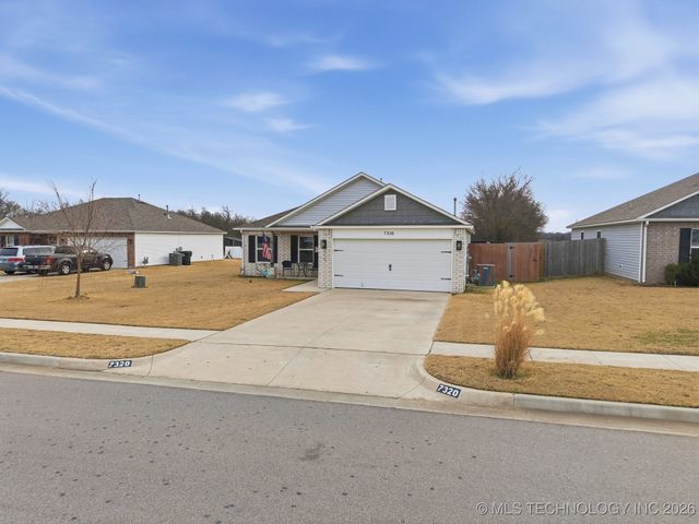 7320 E 141st Street North, Collinsville, OK 74021