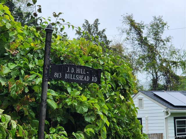 813 Bulls Head Road, Rhinebeck, NY 12572