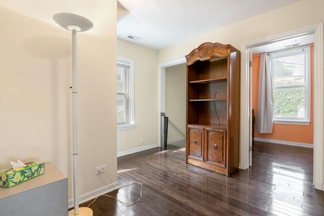 941 W 32nd Street, Chicago, IL 60608