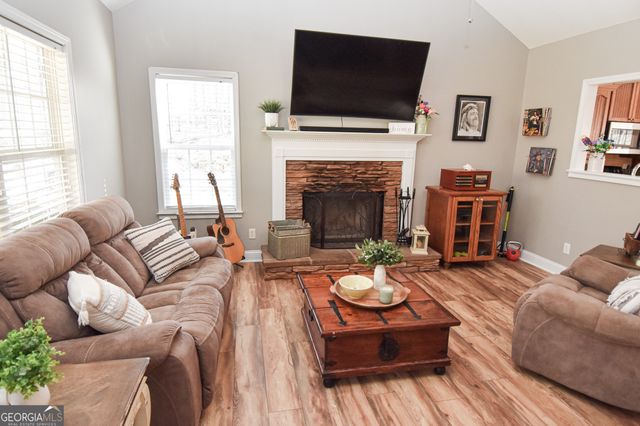 1515 Smyrna Church Road, Molena, GA 30258