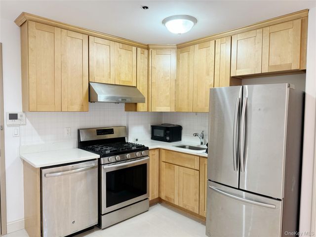 65-38 Austin Street 2-H, Rego Park, NY 11374