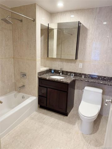 65-38 Austin Street 2-H, Rego Park, NY 11374