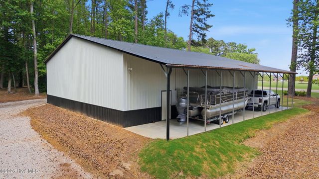 6644 Turkey Chase Road, Battleboro, NC 27809