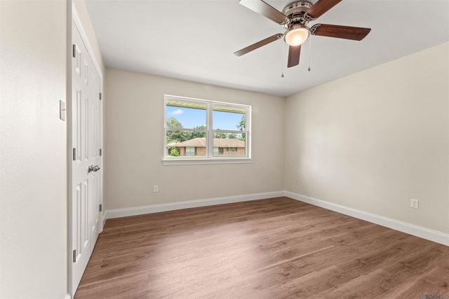 1142 Sharynwood Dr, Baton Rouge, LA 70808