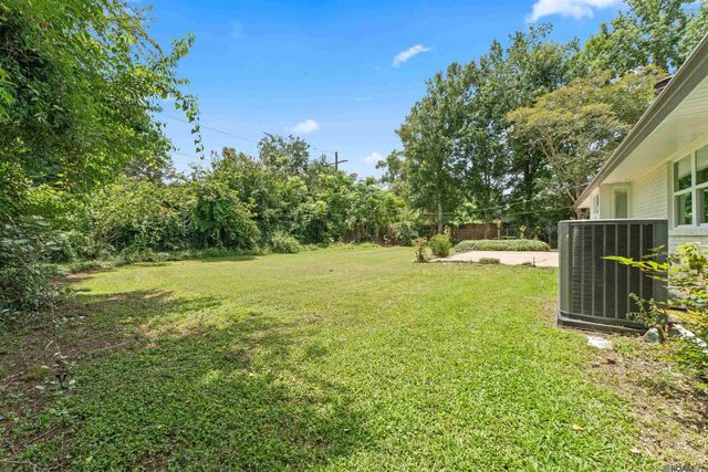 1142 Sharynwood Dr, Baton Rouge, LA 70808