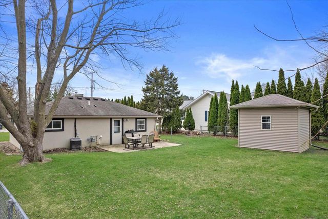 1124 Hamilton Street, Stoughton, WI 53589