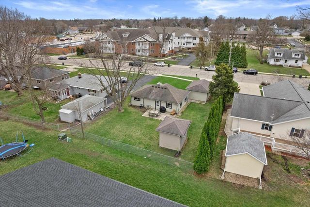 1124 Hamilton Street, Stoughton, WI 53589