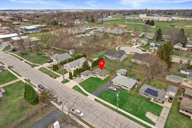 1124 Hamilton Street, Stoughton, WI 53589