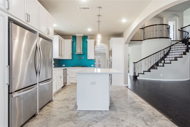 2610 S Anson Road, Glenn Heights, TX 75154