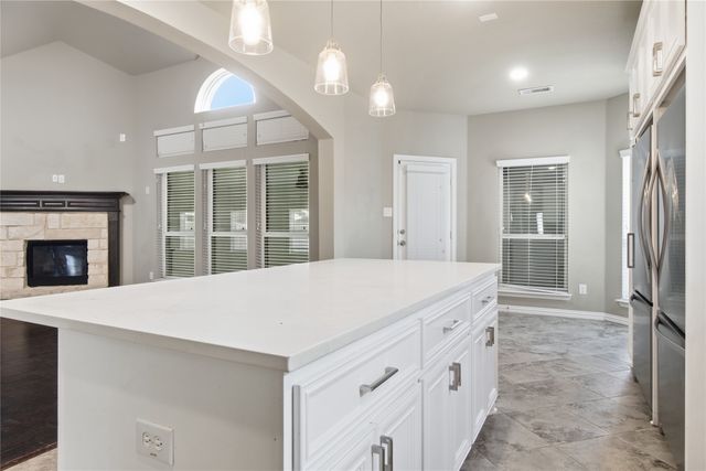 2610 S Anson Road, Glenn Heights, TX 75154
