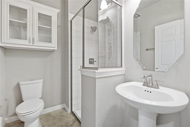2610 S Anson Road, Glenn Heights, TX 75154
