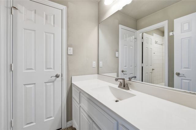2610 S Anson Road, Glenn Heights, TX 75154