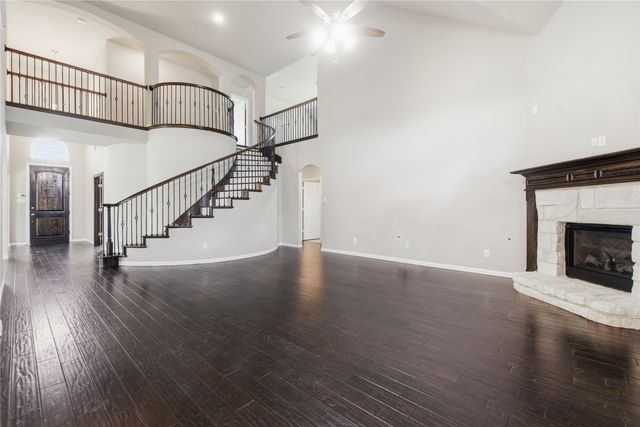 2610 S Anson Road, Glenn Heights, TX 75154
