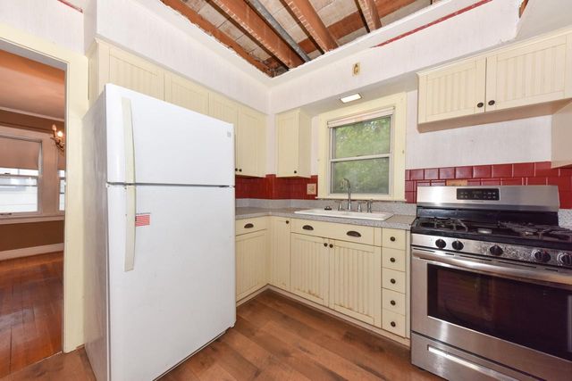 8308 Gridley AVENUE, Wauwatosa, WI 53213