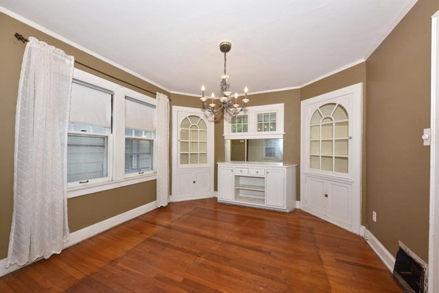 8308 Gridley AVENUE, Wauwatosa, WI 53213