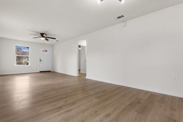 3719 Meadow Street, Dallas, TX 75215