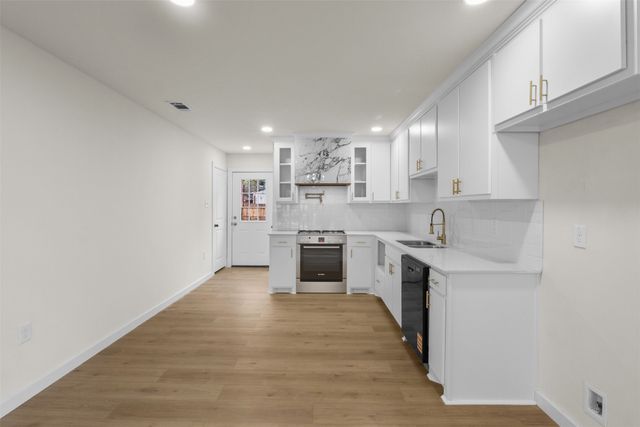 3719 Meadow Street, Dallas, TX 75215