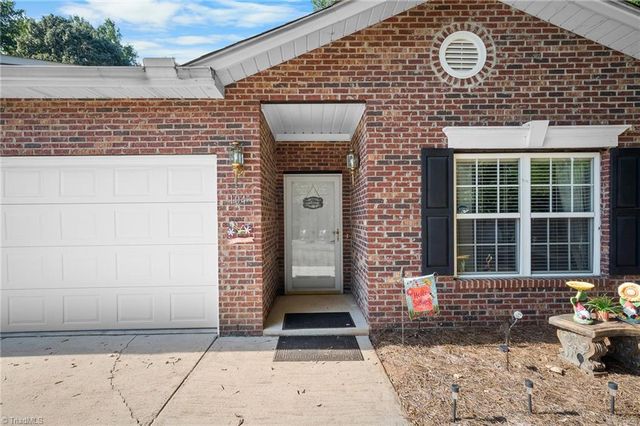 104 Sunrise Avenue, Lexington, NC 27292