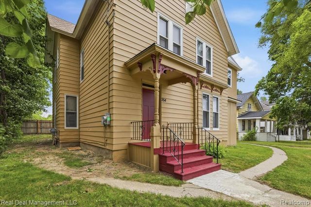 354 N Saginaw Street, Pontiac, MI 48342
