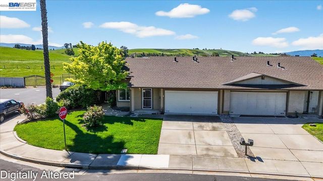 1602 Autumn Oak Dr, Livermore, CA 94551