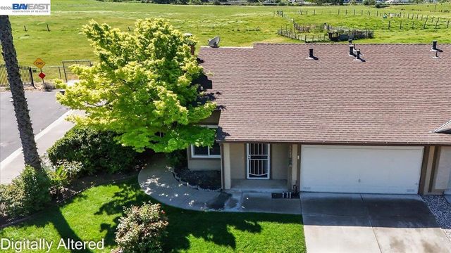 1602 Autumn Oak Dr, Livermore, CA 94551