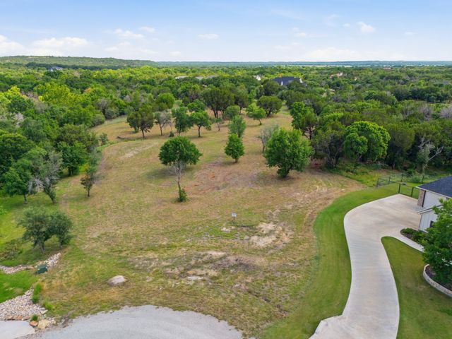 1025 Sky Road, Weatherford, TX 76087