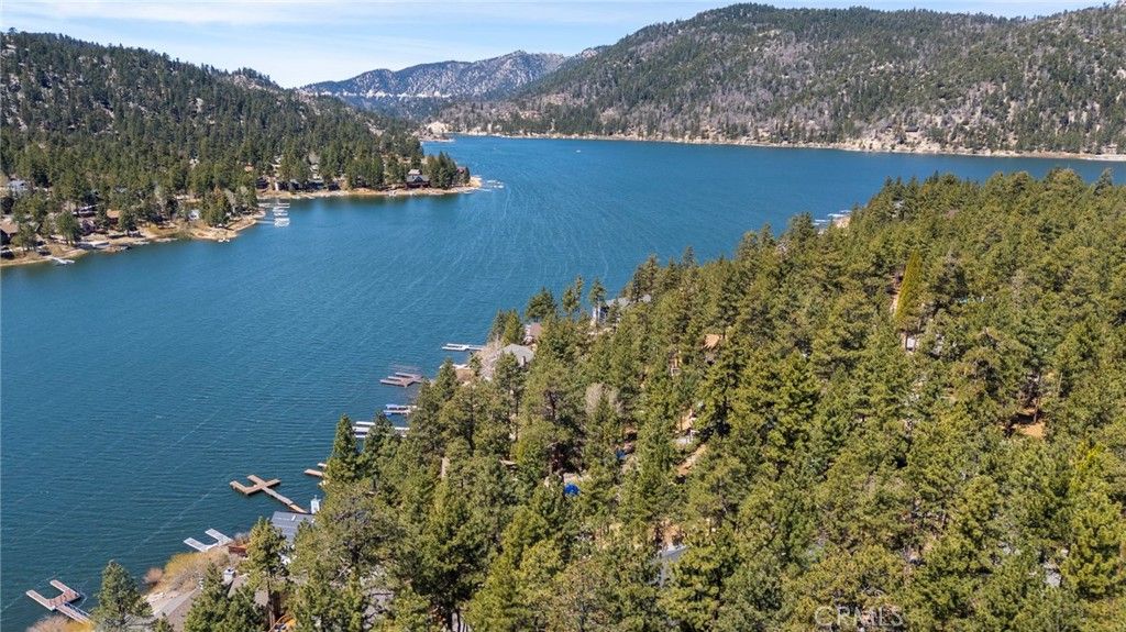 Image 39 of property listing at 39169 Robin, Big Bear Lake, CA 92315