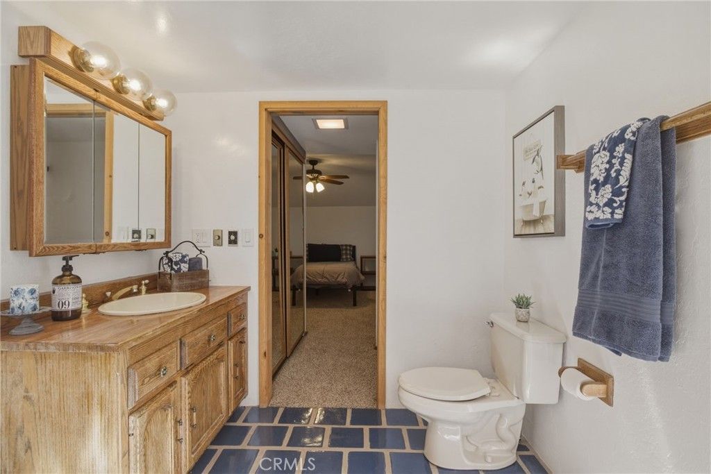 Image 46 of property listing at 39169 Robin, Big Bear Lake, CA 92315