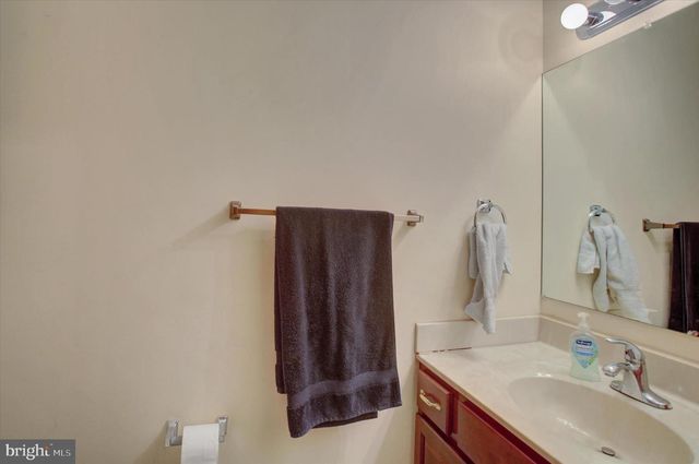 2355 MAJESTIC CT, Chambersburg, PA 17202