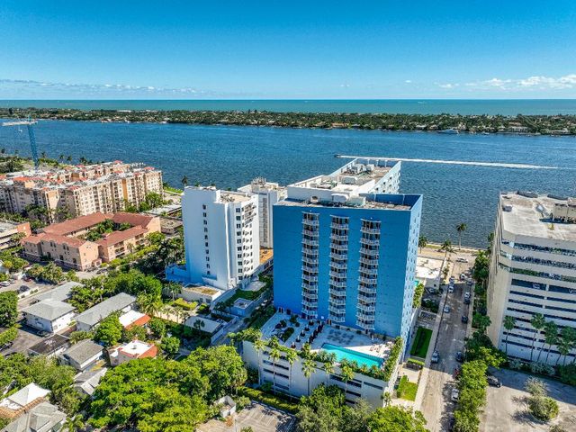 1551 N Flagler Drive 1216, West Palm Beach, FL 33401