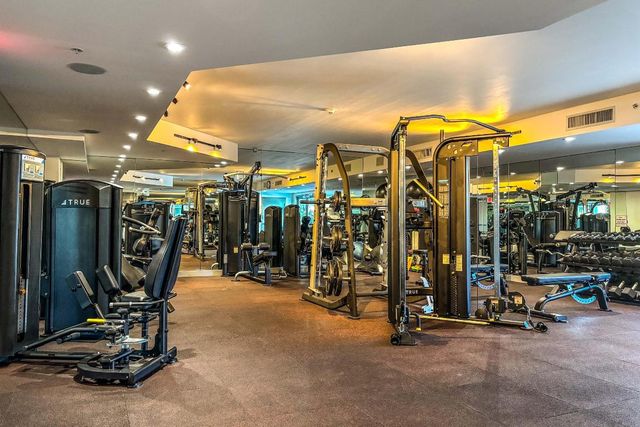 1551 N Flagler Drive 1216, West Palm Beach, FL 33401