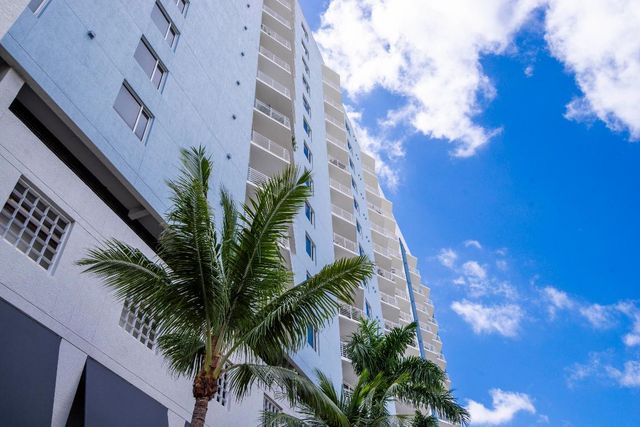 1551 N Flagler Drive 1216, West Palm Beach, FL 33401