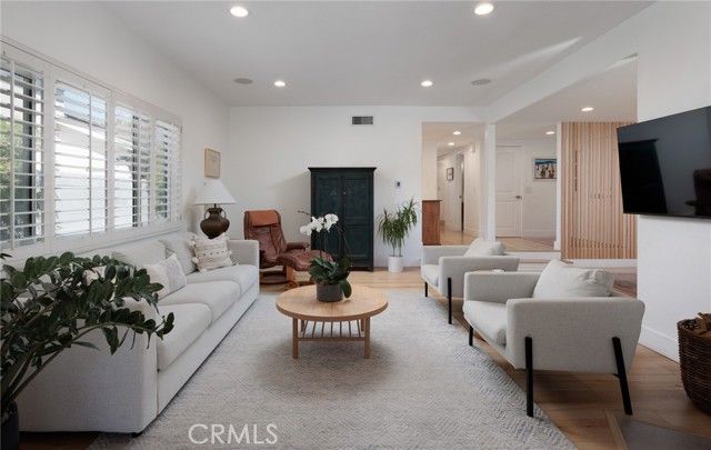 13392 Farmington Road, Tustin, CA 92780