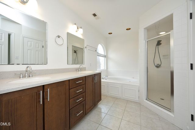 4 Hidcote Circle, Durham, NC 27713