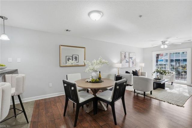 1016 Thoroughgood Way Apt 104, Chesapeake, VA 23324