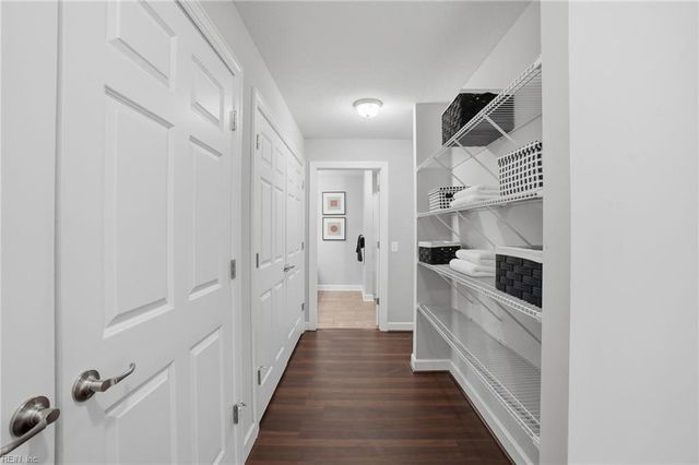 1016 Thoroughgood Way Apt 104, Chesapeake, VA 23324