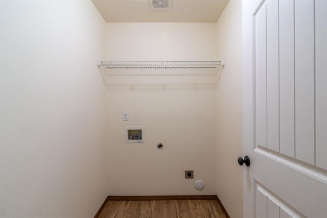 5914 N Vantage Ln, Spokane, WA 99217