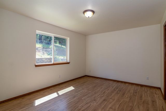 5914 N Vantage Ln, Spokane, WA 99217